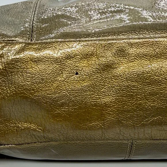 Authentic Coach Gold Shoulder Handbag - Picture 4 of 7